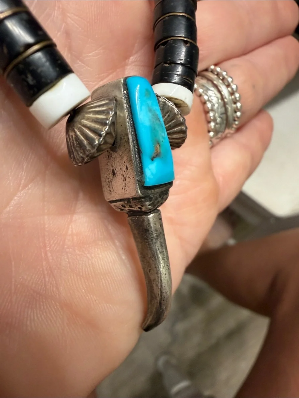 Native Vintage Sterling Claw Heishi Bead Necklace